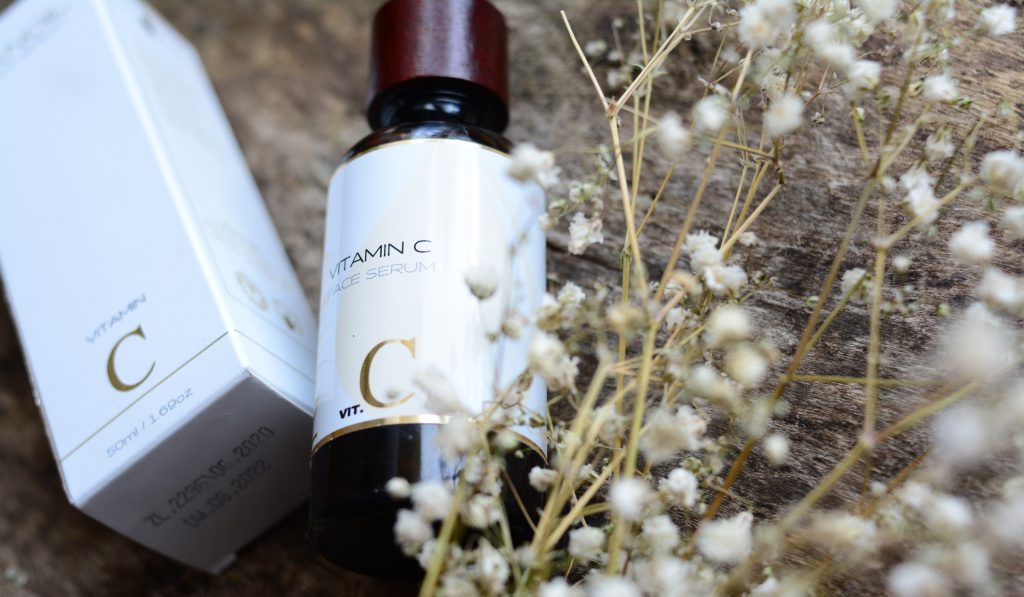 ser facial cu vitamina C bun Nanoil