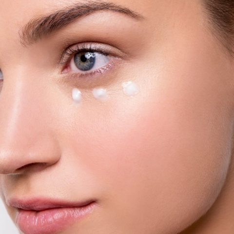 Favoritele mele din luna trecută: Comforting Anti-Wrinkle Eye Cream de Yves Rocher (Riche Creme)