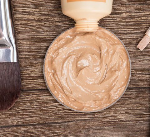 Trucuri utile de machiaj – totul despre anticearcăn