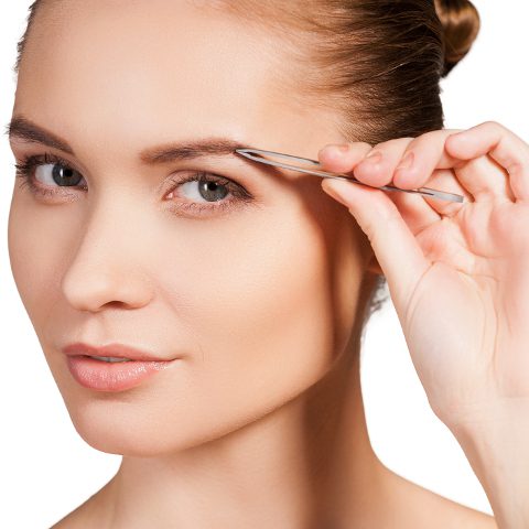 Metoda mea de obţinere a unor sprâncene ideale – henna + modelarea sprâncenelor