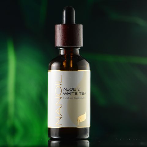 Cel mai bună opțiune în îngrijirea pielii din această lună: Recenzie Nanoil Aloe & White Tea Face Serum