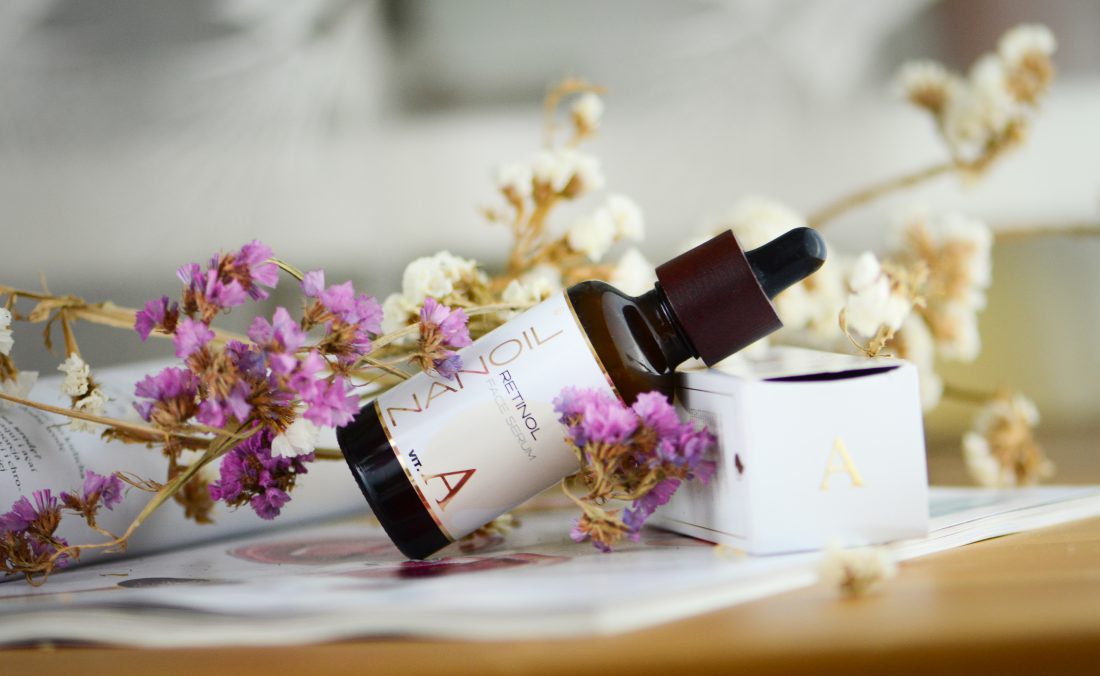 Nanoil ser facial cu retinol recomandat