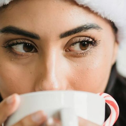 Cauți o mascara bună? Nicio problemă! Vezi clasamentul celor mai bune de pe piața de beauty!